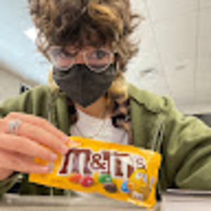 Meet your Posher, Isabel